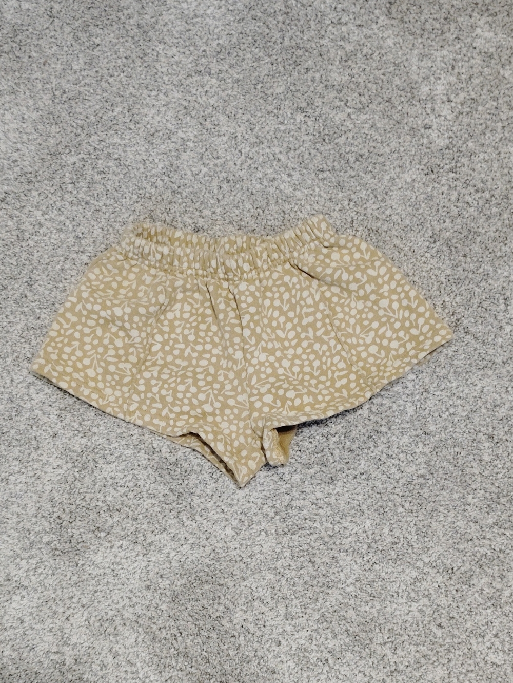 Rylee + Cru Cream-Beige Abstract Print Kids Shorts